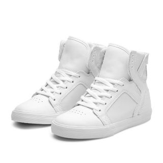 Supra Kids Skytop Sneakers in White/White (S13002Y)