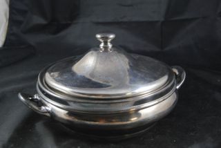   40s Middletown Co. handled Silver Plate covered porcelain dish