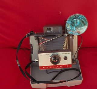 Vintage Polaroid 104 Instant Camera with flash, Great Condition