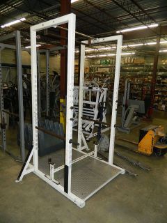 BODY MASTERS POWER CAGE W/ PULL UP BAR
