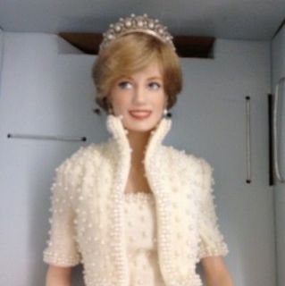 Princess Diana Porcelain Portrait Doll By Franklin Mint