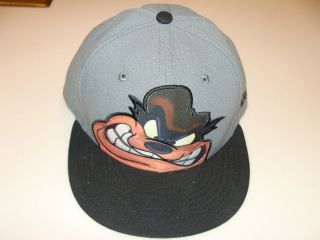 Prince Pauper Disney Mickey Mouse New Era Cap Hat 7 3/8 Comic Fitted 