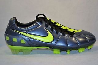soccer shoes in Mens Shoes
