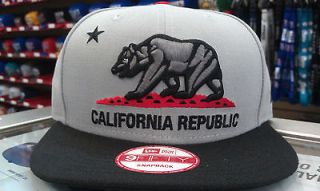 NEW ERA 9FIFTY CALIFORNIA REPUBLIC SNAPBACK CAP, HAT GREY/BLACK