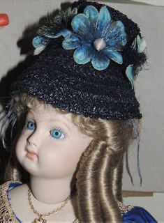 straw bonnet in Clothing, 