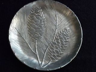 VINTAGE WENDELL AUGUST FORGE ALUMINUM PINECONE COASTER