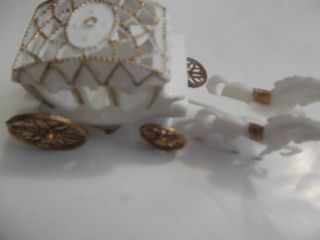 NEW** White and Gold Princess Carriage Cake Topper **   140mm