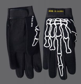 gloves in Winter Sports