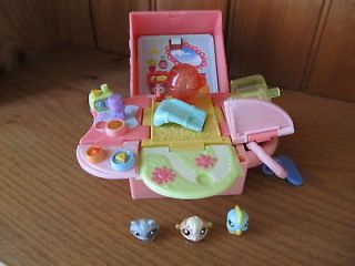 Littlest Pet Shop Teeniest Tiniest Take Along Playset with Keychain, 3 