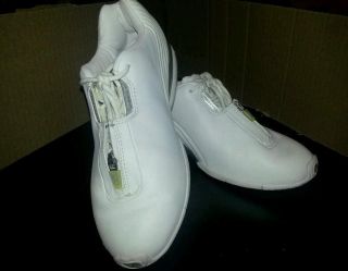 Mens size 6 Reebok I3 Iverson white basketball shoes   barely worn 