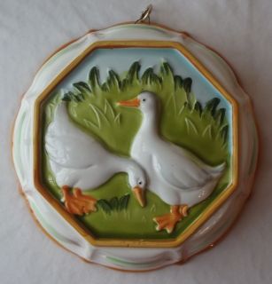 TOWLE CO. GAILSTYN SUTTO​N HAND PAINTED CERAMIC DUCK WALL HANGING 