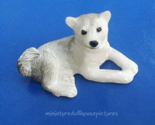 Miniature Dollhouse Siberian Husky New