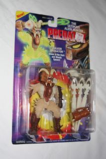 1994 Kenner Toys Predator   Glow in the Dark Stalker Predator with 
