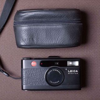 Leica Minilux Black Titanium w/ Summarit 40mm F/2.4 Lens *RARE 