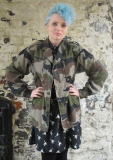 VINTAGE ARMY JACKET Girls Ladies Camo Military Retro Camoflage Urban 