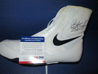 CARL FROCH SIGNED NIKE BOXING BOOT MANNY PACQUIAO SIGNED NIKE BOOT (C)