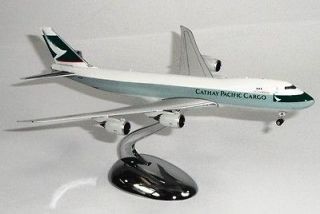 Phoenix Models Cathay Pacific B 747 867F 1400   B LJE Inflight 