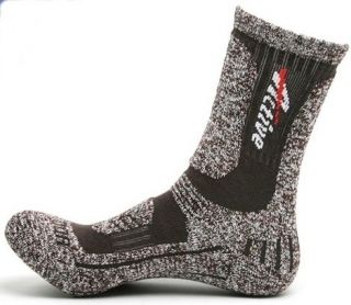 NEW men and women outdoor sports,hiking,​climbing,coolo​n socks.