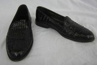Cole Haan Bragano Italian loafers black woven leather shoes 8 M