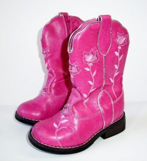 toddlers pink cowboy boots in Clothing, 