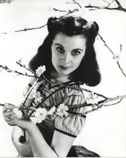 GORGEOUS VIVIEN LEIGH in GONE WITH THE WIND PHOTO