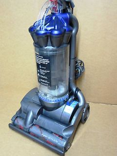 DYSON DC 28 ANIMAL WITH AIRMUSCLE TECHNOLOGY WITH TELESCOPIC WAND & 25 