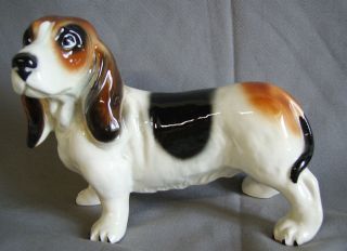 Sweet Tricolour Basset Hound Dog glazed Pottery Figurine by 