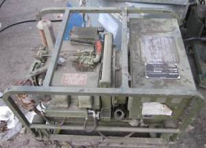   Generator 3 KW 28 VDC US Military Gasoline Engine MEP 026A