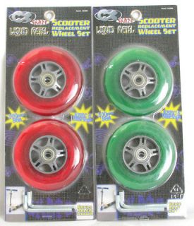 WHEELS 8 BEARING KICK SCOOTER RAZOR REPLACEMENT TOOLS GREEN & RED