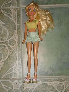 Vintage 1966 Barbie Doll Toy Blue Eyes Blonde Hair Japan
