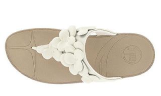 Women sculpt Fit Shoes Flip Flops Sandals Fleur White Beige size 5,6,7 