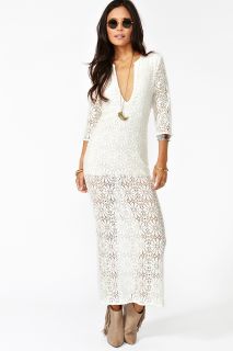Birkin Lace Maxi Dress in Clothes Sale at Nasty Gal 