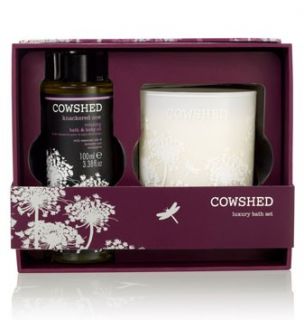 Cowshed Knackered Cow Luxury Bath Gift Set   Free Delivery 