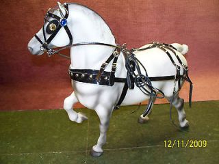   BREAST COLLAR HARNESS ONLY FOR BREYER AND PETER STONE HORSES, NEW