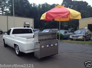   truck,lunch truck,mobile kitchen,hot dog cart,lunch wagon,MOBILE FOOD