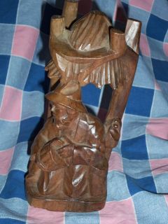 Carved Wood Kneeling Under Grass / Thatch Roof 8 Inches High