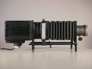 antique projector in Cameras & Photo