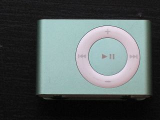Apple iPod shuffle 2nd Generation Light Green (1 GB)
