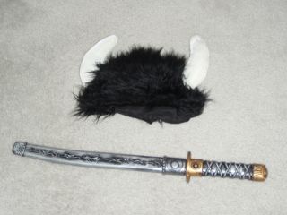 VIKING FURRY HORN CHILD COSTUME HAT & SWORD LIGHT FLASHES GLOWS IN THE 