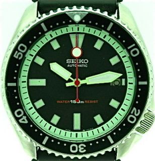 SEIKO mod 7002 diver w/LUME Green Plongeur hands/chapter ring Red 