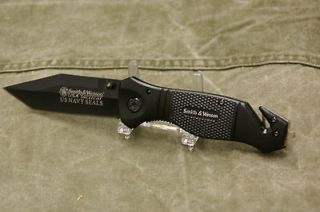   WESSON POLICE TACTICAL US NAVY SEALS LOCK BLADE KNIFE SURVIVAL # 024