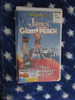NEW Walt Disney JAMES AND THE GIANT PEACH CLASSIC MAGICAL CLAMSHELL 