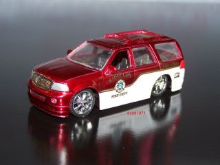2003 lincoln navigator fire chief truck mint 1 64 time