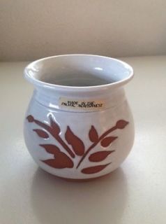 Pacific Northwest Pottery Kiln & Mac 4 Vase  White glaze  terra 
