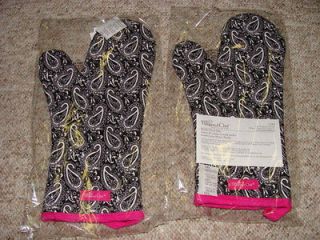 Home & Garden  Kitchen, Dining & Bar  Linens & Textiles  Oven Mitts 