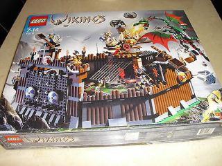 Lego 7019 Viking Fortress Against the Fafnir Dragon   Sealed