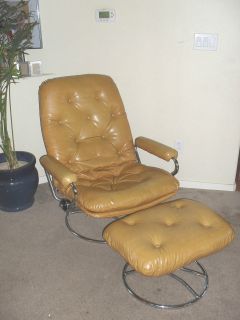   Stressless danish vintage vinyl and chrome lounge chair w/ ottoman