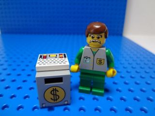 LEGO Lego Town Banker Opening Computer Controlled Safe Strongbox Money