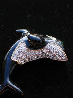 orca killer whale sea world fish pin brooch 2 stunning