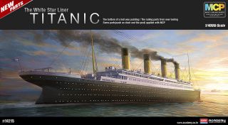 NEW 1/400 Multi Colored Parts RMS TITANIC #14215 ACADEMY MODEL KIT 